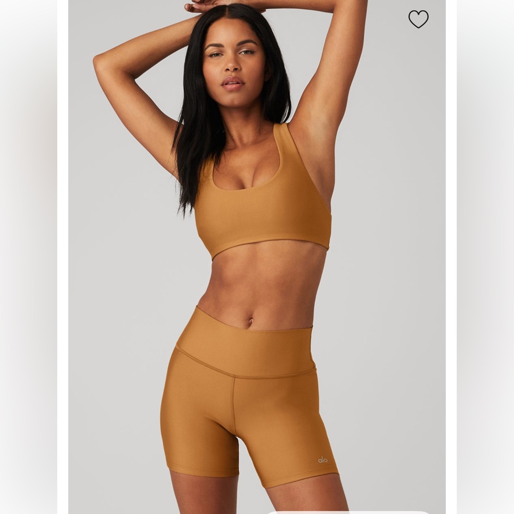ALO Yoga Mustard Gold Set